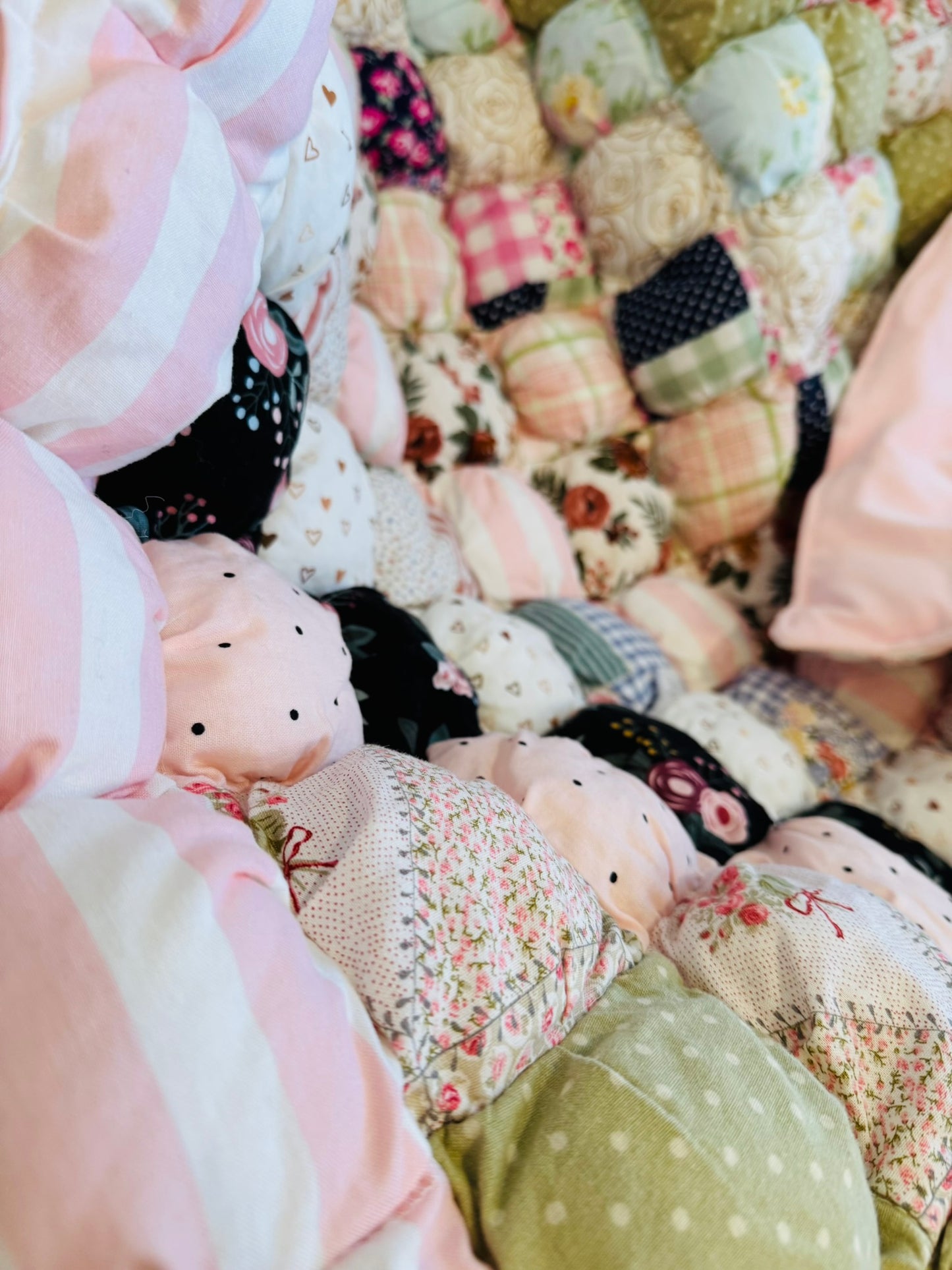 Handmade Custom Puff Lap Quilt – Cozy, Textured Comfort for Any Space
