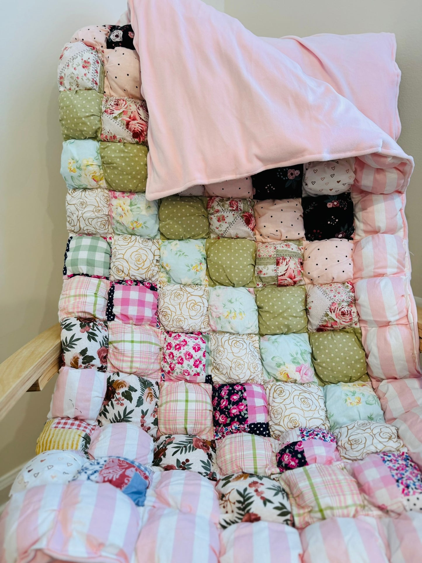 Handmade Custom Puff Lap Quilt – Cozy, Textured Comfort for Any Space